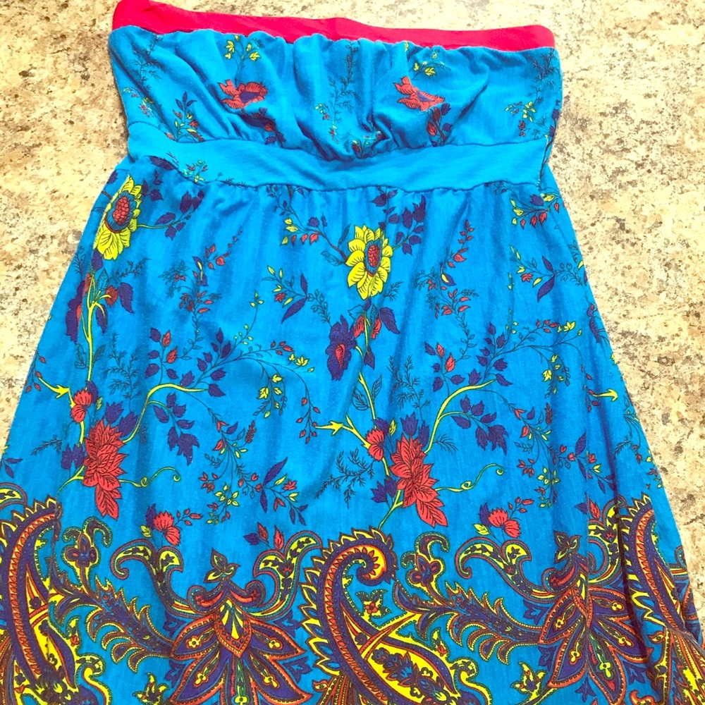 Blue colorful tube top